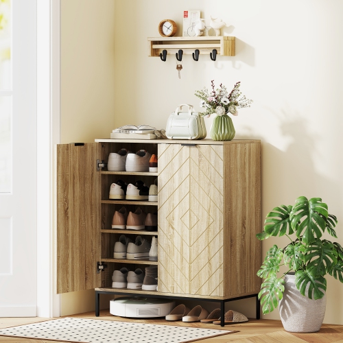 HOMCOM 5-Tier Shoe Cabinet for 15 Pairs, Freestanding Chevron Shoe Storage Cabinet with 2 Doors, Adjustable Shelves and Metal Legs for Entryway,