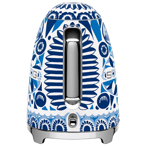 Bouilloire électrique de style années 50 de Smeg - 1,7 L - Collection Dolce & Gabbana - Bleu Méditerranée
