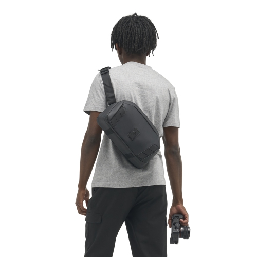 Nomatic McKinnon Sling - 8L - Black