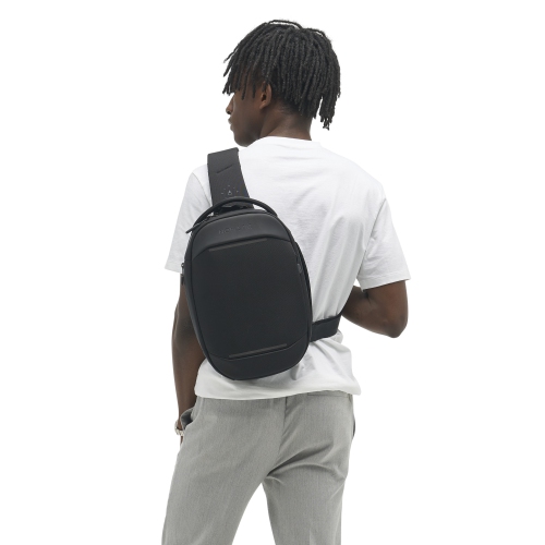 Nomatic Navigator Sling - 6L - Black