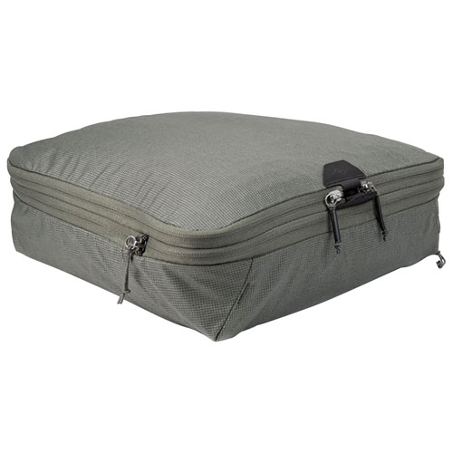 Image 1 of 4.. Peak Design Packing Cube - Medium - Sage