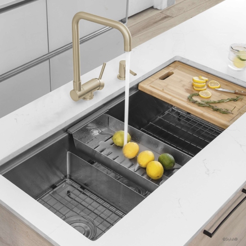 Single Handle Brushed Gold Foldable Kitchen Faucet