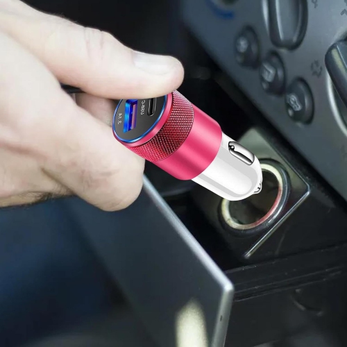 Chargeur pour l'auto USB+PD en métal avec fonction de protection de recharge Chargeur pour l'auto de téléphone mobile Chargeur pour l'auto