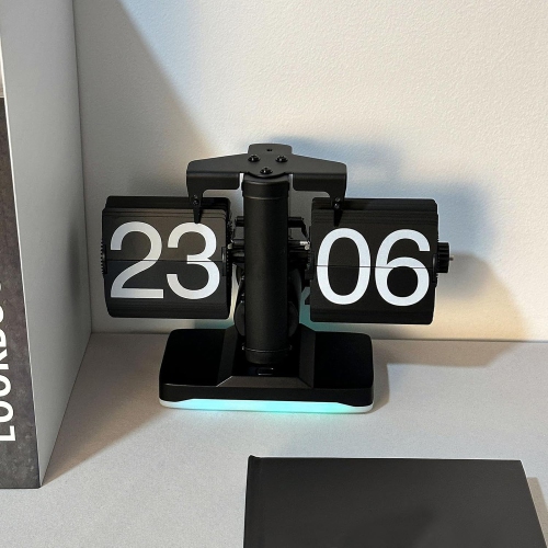 Retro Automatic Page-Turning Desk Clock with Ambient Light - Stainless Steel/PP Construction, Silent Flip Mechanism, Perfect for Office/Bedroom Decor