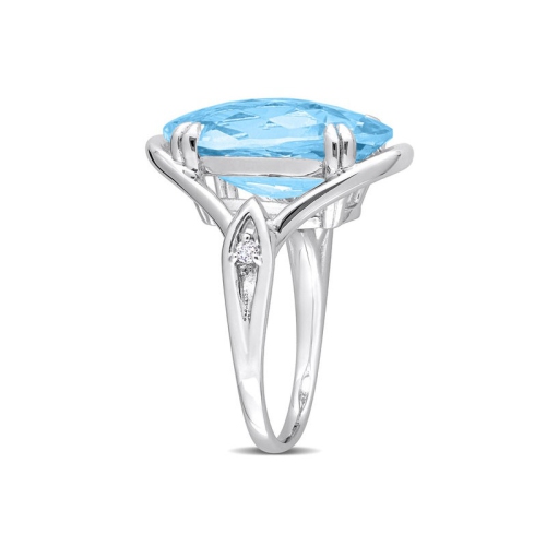 13.50 Carat Oval Blue Topaz Ring in Sterling Silver