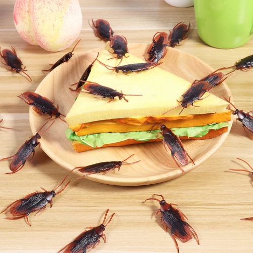 100 Simulated Cockroaches, Boys' Frightening Trick Toys, Perfect for Halloween Pranks