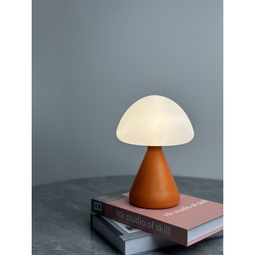 GREEN SCENIC  Cute Creative Cream Style Mushroom Table Lamp - Brightness And Color Adjustable, USB-C Rechargeable, Suitable for Home/party Atmosphere