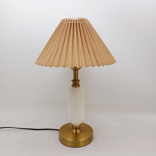 Retro bedroom bedside table lamp, disassembled KD lampshade, living room and bedroom decorative night light, creative pleated table lamp, office