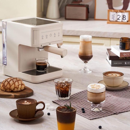 Multifunctional Italian coffee machine Home coffee machine Fully automatic Italian coffee machine Small milk coffee machine - white
