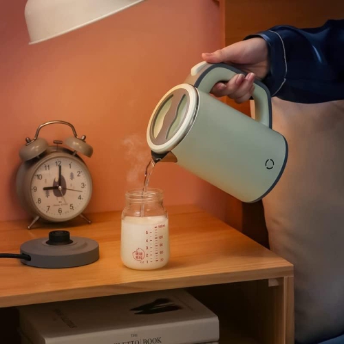 Portable 0.8L Mini Electric Kettle – Stainless Steel, Double-Wall Insulation, BPA-Free & Anti-Dry Boil for Travel, Office & Home Green