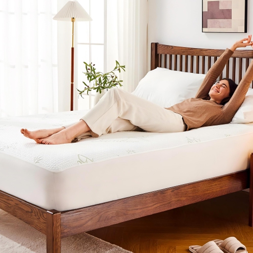 Canadian Linen Waterproof Mattress Protector Soft Smooth Tree Design Bamboo Viscose Fabric Cooling Breathable Mattress Pad Noiseless Absorbent