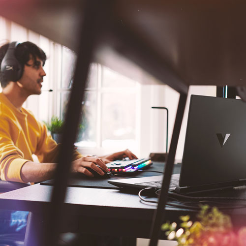 HP Victus 15.6" Gaming Laptop - Mica Silver