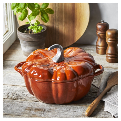 STAUB La Cocotte 3.25 L Cast Iron Pumpkin Cocotte, Cinnamon