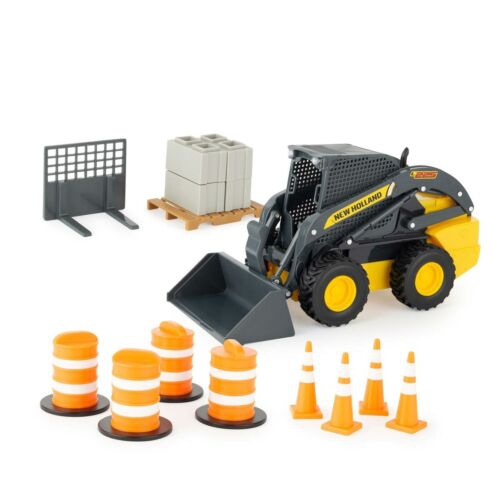 1:16 New Holland L225 Skid Steer Loader w/ Accessories