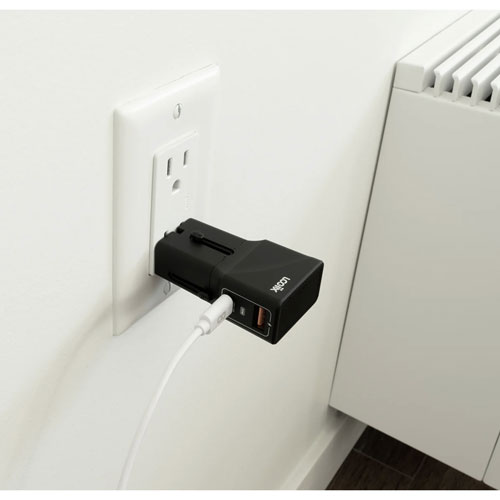 LOGiiX World Traveler Lite All-In-One Travel Adapter - Black