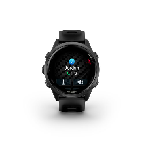 Montre intelligente Bluetooth de 42 mm Forerunner 570 de Garmin pour la course - Noir translucide/Noir