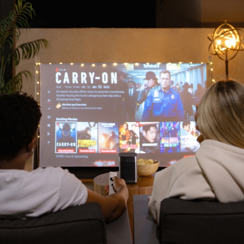 XGIMI 70” Portable Projector Screen – Outdoor-Ready, Lightweight & Waterproof