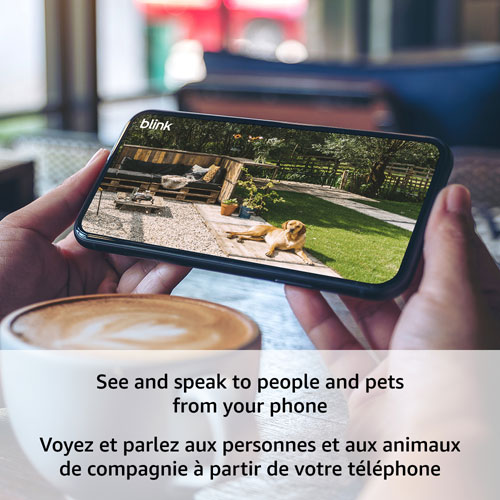 Système de surveillance avec caméras IP HD intégrale 1080p sans fil Outdoor 4 de Blink - Ensemble de 3