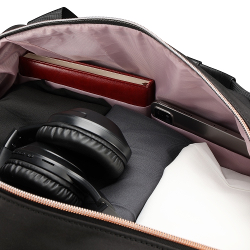 Sac de sport rose KATY de Swissdigital – 34&nbsp;L, hydrofuge, garantie de 2 ans, écologique, grande capacité Articles de voyage essentiels