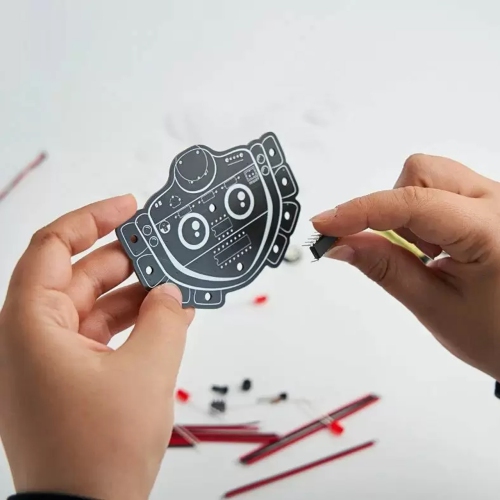 Circuitmess Wacky Robots Artemis - DIY Educational Robot - No Soldering!