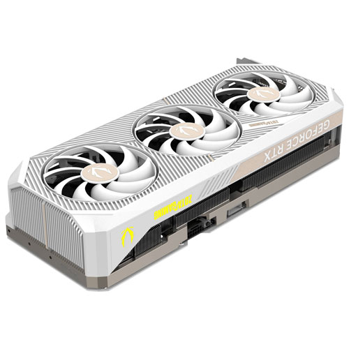 Carte graphique GeForce RTX 5090 Solid OC édition White de ZOTAC GAMING avec 32 Go de mémoire GDDR7