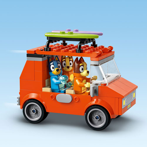 LEGO Bluey : L'escapade à la plage de la famille de Bluey - 133 pièces