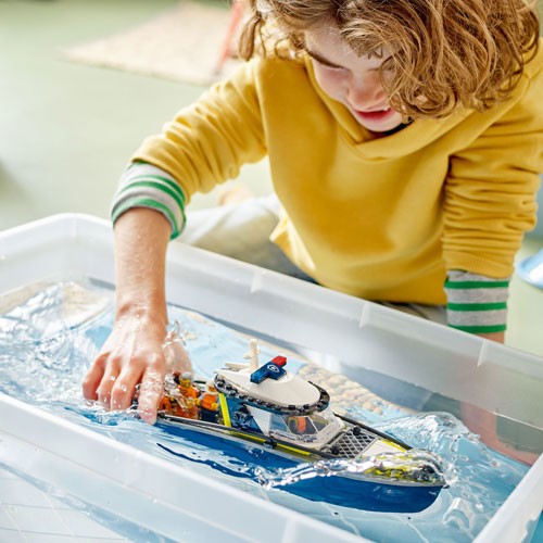 LEGO City Police: Police Boat Chase - 264 Pieces