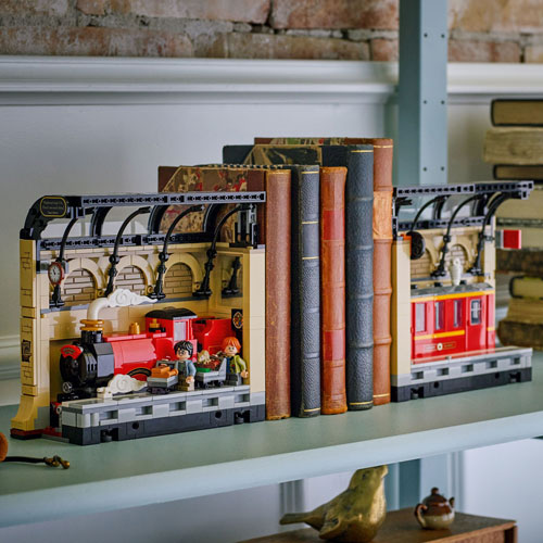 LEGO Harry Potter: Le coin lecture : le Poudlard Express - 832 pièces