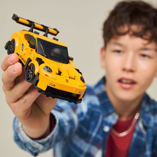 LEGO Speed Champions : La supervoiture Porsche 911 GT3 RS - 348 pièces