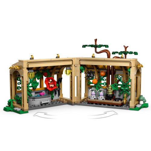 LEGO Harry Potter: Hogwarts Castle Herbology Class - 390 Pieces