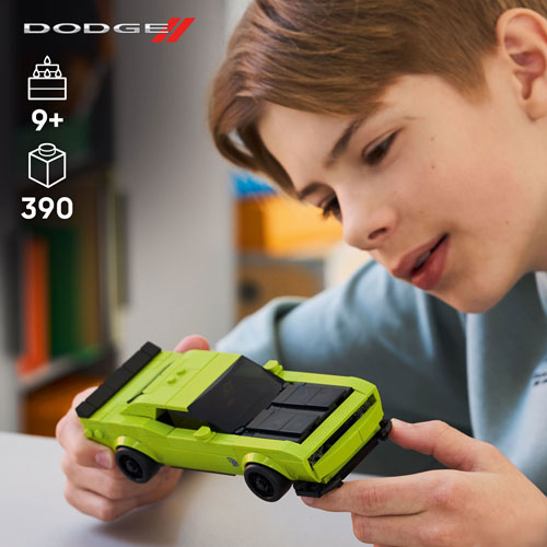 LEGO Speed Champions : La voiture sport Dodge Challenger SRT Hellcat - 390 pièces