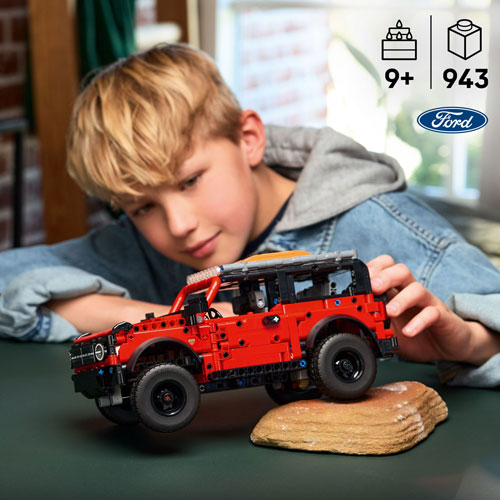 LEGO Technic : Le VUS Ford Bronco - 943 pièces