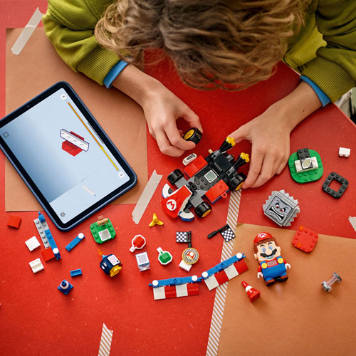 LEGO Super Mario : Mario Kart - LEGO Mario interactif et Kart standard - 278 pièces
