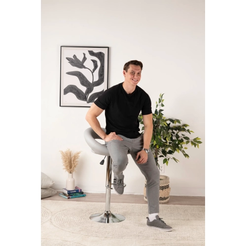 Comfy Goods Stylish Leather Dining Chair – Modern & Comfortable - Light Gray