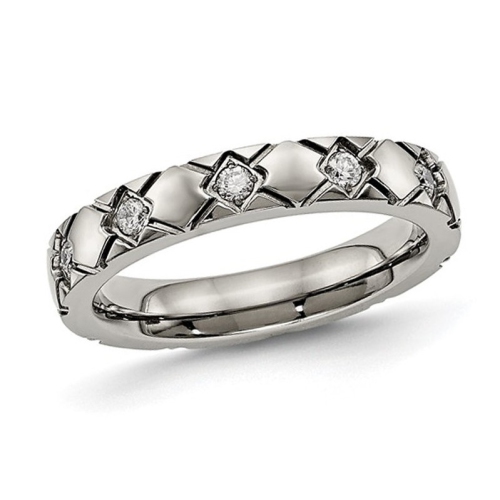 GEM AND HARMONY  Mens Titanium Grooved Band Ring With Cubic Zirconia (Cz)S (4.00Mm) In Multicolor