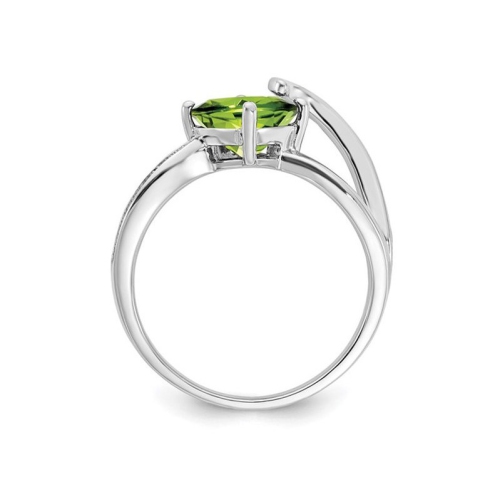 1.35 carat Cushion Cut Peridot Ring in Sterling Silver