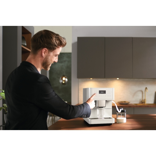 Miele CM 6160 MilkPerfection Fully Automatic Espresso Machine with Automatic Frother with One-Touch Brewing by MIELE - Refurbished condition - Image 3