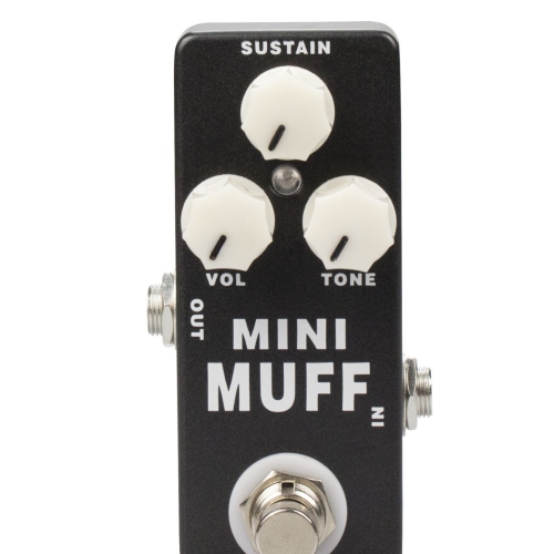 All-round guitar distortion effects pedal | Three-stage tone control | True bypass design | Suitable for beginners to professionals