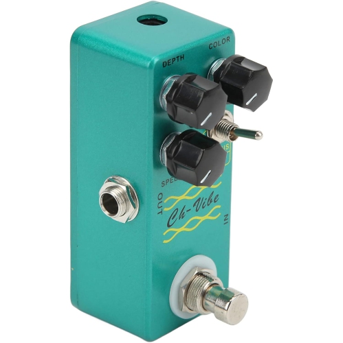 Dual-mode chorus/tremolo effects | True bypass lossless sound | Three-knob precision control | Vintage modulation sound | Portable design