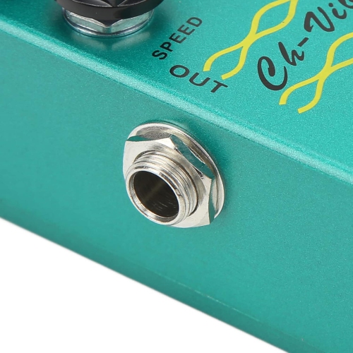 Dual-mode chorus/tremolo effects | True bypass lossless sound | Three-knob precision control | Vintage modulation sound | Portable design