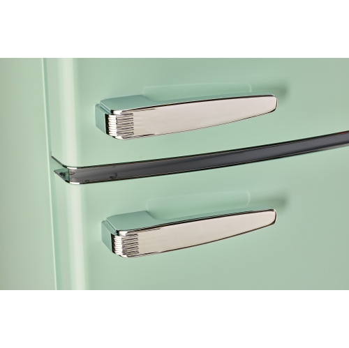 Unique Appliances Classic Retro 11 cu.ft. Top Freezer Refrigerator - Summer Mint Green