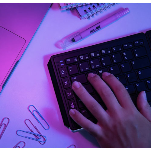 Clavier Bluetooth détachable portatif avec écran ACL tactile de 8 po Tetra de Mobile Pixels