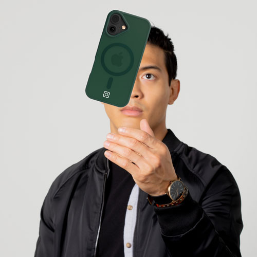 Incipio Velocity Fitted Hard Shell Case with MagSafe for iPhone 17 - Green