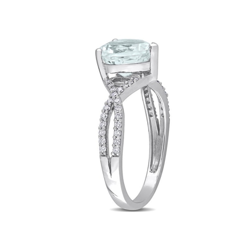 Bague en or blanc 14 ct avec diamants et aigue-marine transparente en forme de coeur 1 50 carat ct