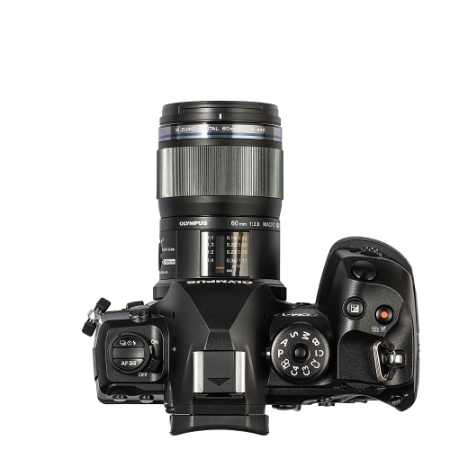 Olympus M.Zuiko Digital ED 60mm f/2.8 Macro Lens Bundle