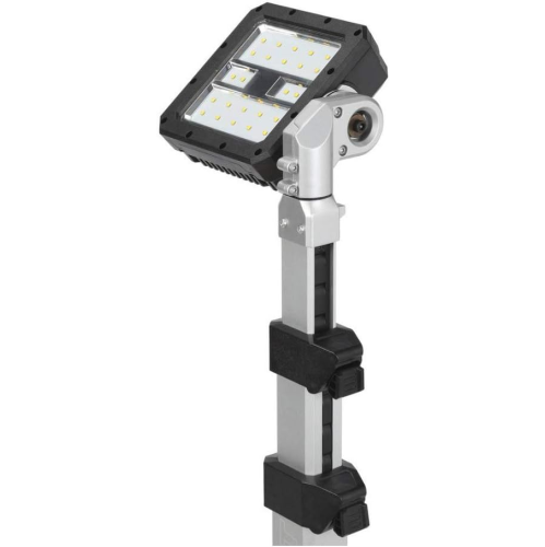 Lampe de tour Milwaukee 212020 M18 Rocket double avec une clé