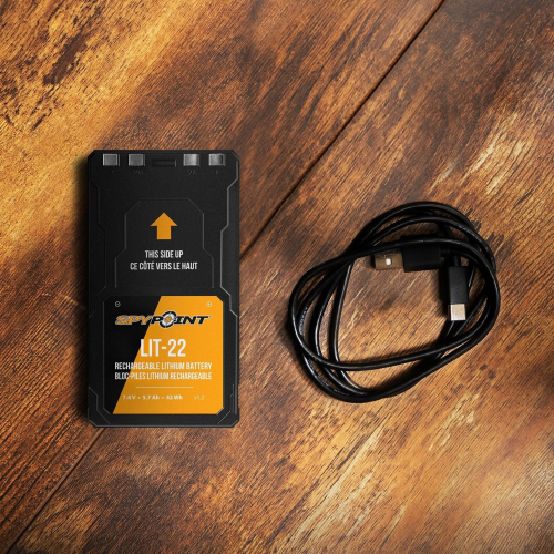 Bloc-piles rechargeable au lithium LIT-22 DE SPYPOINT – Compatible avec la série FLEX (M, foncé, S, G-36, Plus) – Comprend un câble de recharge c.a.