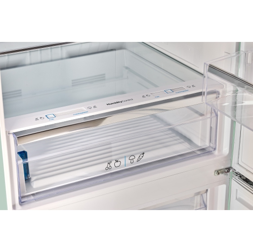 Réfrigérateur à congélateur inférieur rétro classique 16,7 pi³ d'Unique Appliances - Vert menthe estival, Energy Star