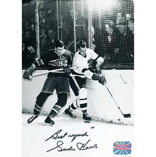 AUTOGRAPH AUTHENTIC  Autographed Gordie Howe Photo - Detroit Wings (5" By 7") In Red