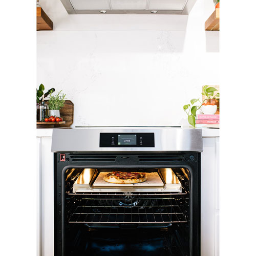 Cuisinière à induction 5 éléments friture à l'air 30 po 6,2 pi³ Gallery de Frigidaire avec option de pizza cuite sur pierre - Acier inoxydable
